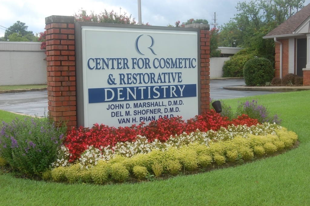 Center for Cosmetic & Restorative Dentistry - uilding